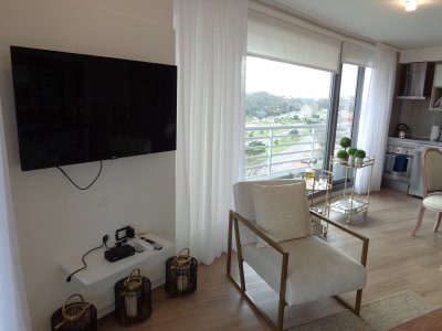 Apartamento ID.855/PUNTA-DEL-ESTE-APARTAMENTO-2-DORMITORIOS-EDIFICIO-CON-SERVICIOS- - PUNTA DEL ESTE APARTAMENTO 2 DORMITORIOS EDIFICIO CON SERVICIOS 