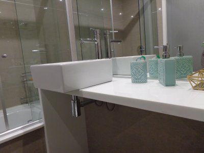 Apartamento ID.855/PUNTA-DEL-ESTE-APARTAMENTO-2-DORMITORIOS-EDIFICIO-CON-SERVICIOS- - PUNTA DEL ESTE APARTAMENTO 2 DORMITORIOS EDIFICIO CON SERVICIOS 