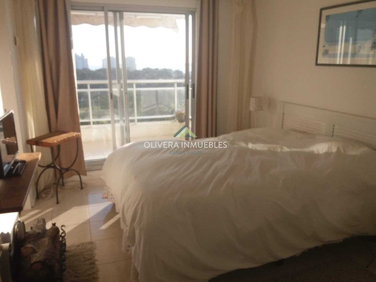 Apartamento ID.7053 - PUNTA DEL ESTE ROOSEVELT A METROS DEL SHOPPING 