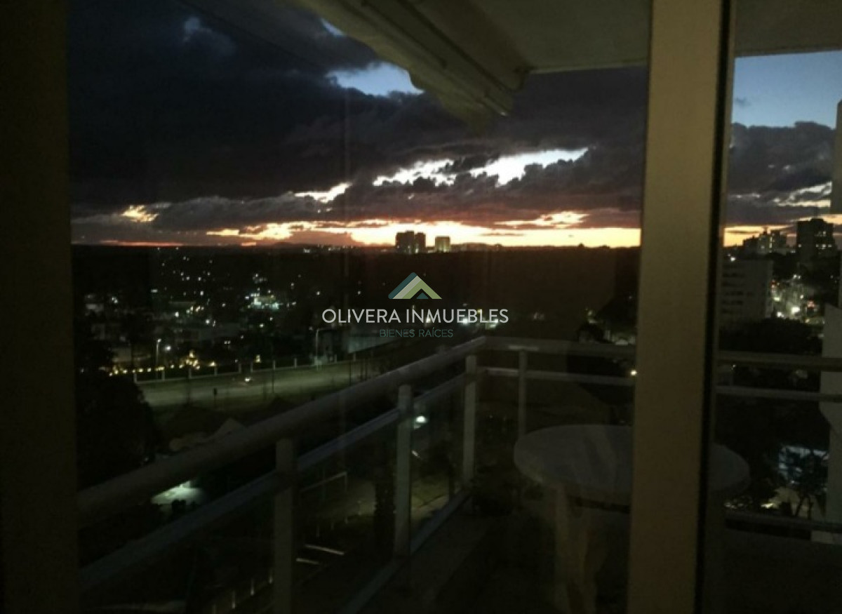 Apartamento ID.7053 - PUNTA DEL ESTE ROOSEVELT A METROS DEL SHOPPING 