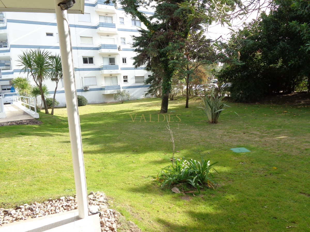 Apartamento ID.1529 - PUNTA DEL ESTE 2 DORMITORIOS AIDY GRILL 