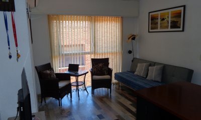 PUNTA DEL ESTE APARTAMENTO EN PENINSULA 2 DORMITORIOS FTE A PLAYA LOS INGLESES