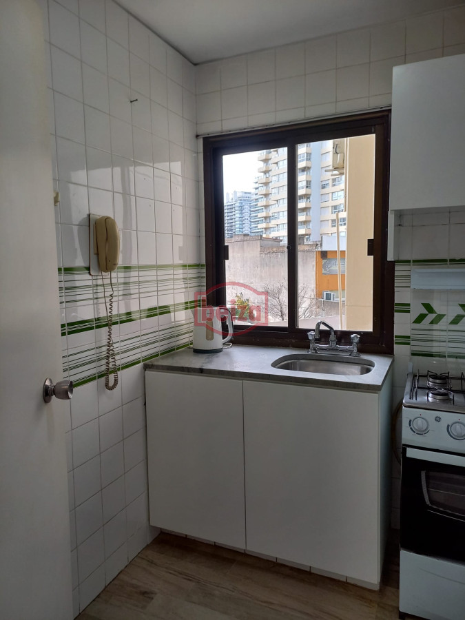 Apartamento ID.166214/Apartamento-de-2-Dormitorios-en-Aidy-Grill-a-Pocos-Metros-de-Playa-Brava--Venta - PUNTA DEL ESTE BRAVA CON VISTA AL MAR 3 DORMITORIOS 