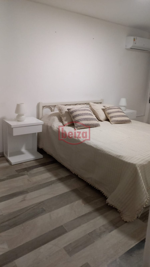 Apartamento ID.166214/Apartamento-de-2-Dormitorios-en-Aidy-Grill-a-Pocos-Metros-de-Playa-Brava--Venta - PUNTA DEL ESTE BRAVA CON VISTA AL MAR 3 DORMITORIOS 