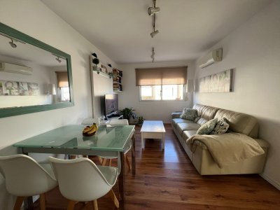 MALDONADO HERMOSO APARTAMENTO DE 3 DORMITORIOS A PASOS DEL CENTRO 