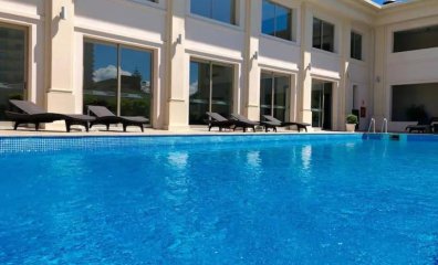 PUNTA DEL ESTE ROOSEVELT A METROS DEL SHOPPING!! EDIFICIO CON SERVICIOS