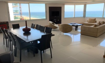 PUNTA DEL ESTE BRAVA EXCELENTE APARTAMENTO EN PRIMERA LINEA! 3 DORMITORIO Y DEPENDENCIA