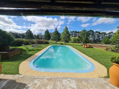 MALDONADO SAN CARLOS CHACRA DE 5 HAS CON CASA 4 DEMIRORIOS PISCINA