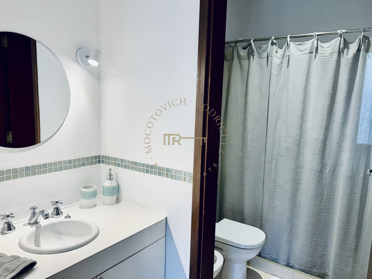 Casa ID.2443 - Excelente Casa en alquiler anual en barrio privado La Arbolada 3 dormitorios