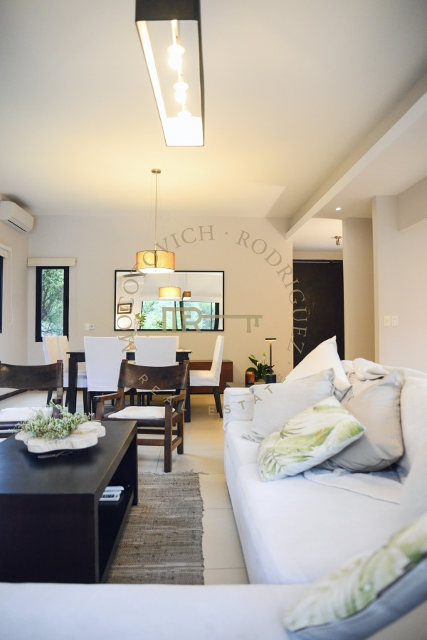 Casa ID.2443 - Excelente Casa en alquiler anual en barrio privado La Arbolada 3 dormitorios