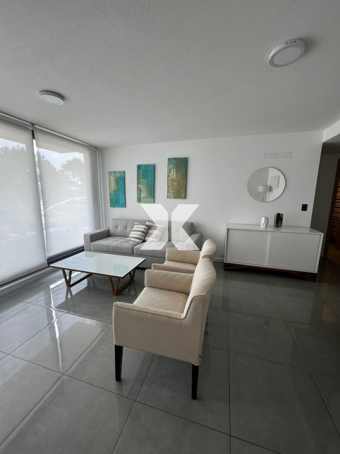 Flamante Apartamento  - XNA196A