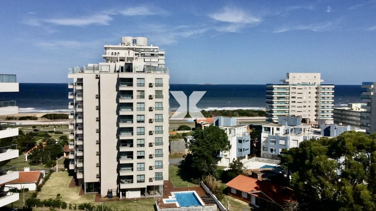 Apartamento con parrillero propio a pasos del mar - XNA600A