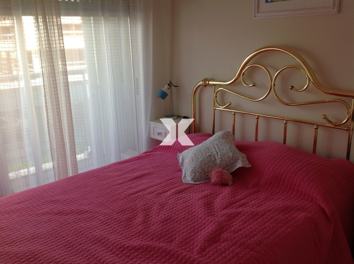 Apartamento ID.47 - Apartamento De 2 Dormitorios En Torre Con Servicios.