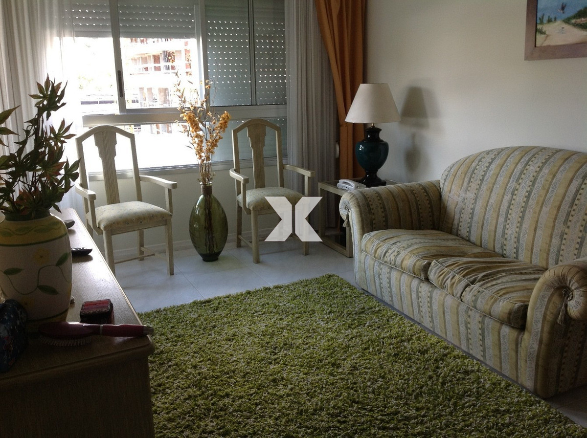 Apartamento ID.47 - Apartamento De 2 Dormitorios En Torre Con Servicios.
