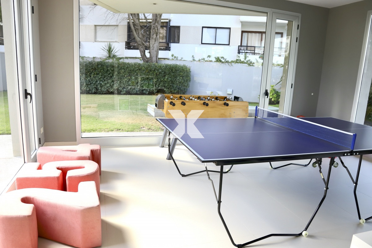 Apartamento ID.206 - Excelente Semipiso con vista al mar. Imperdible