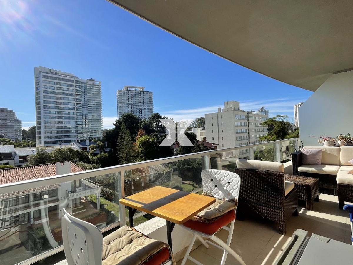 Apartamento en Punta del Este, Roosevelt - XNA465A