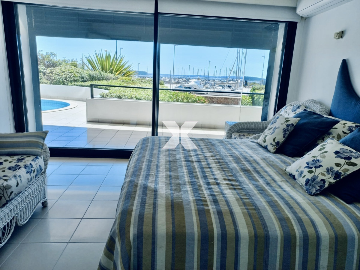 Apartamento ID.37 - Icónica unidad con vista al puerto  !