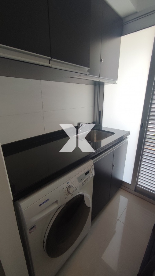 Apartamento ID.255 - Muy lindo apartamento en torre con servicios a pasos de Playa Brava.