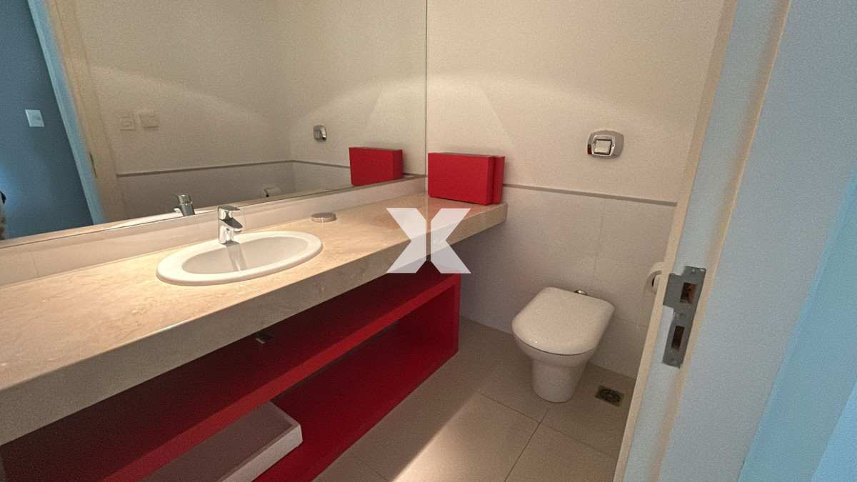 Apartamento ID.523 - Excelente semi piso a metros del mar