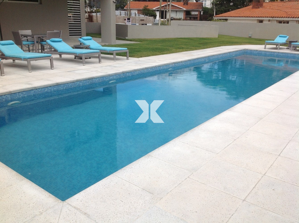Apartamento ID.523 - Excelente semi piso a metros del mar