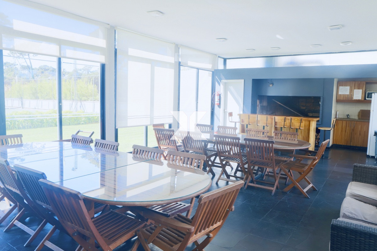 Apartamento ID.137 - Excelente apartamento de 3 dormitorios  con vista y todos los amenities !