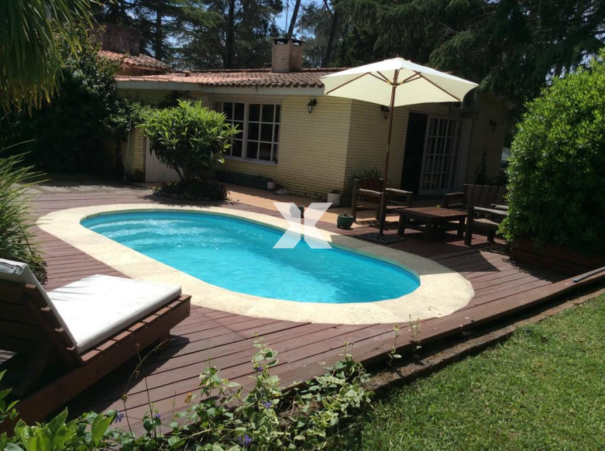 Casa ID.95 - Muy linda y amplia casa con excelentes comodidades para vacacionar.