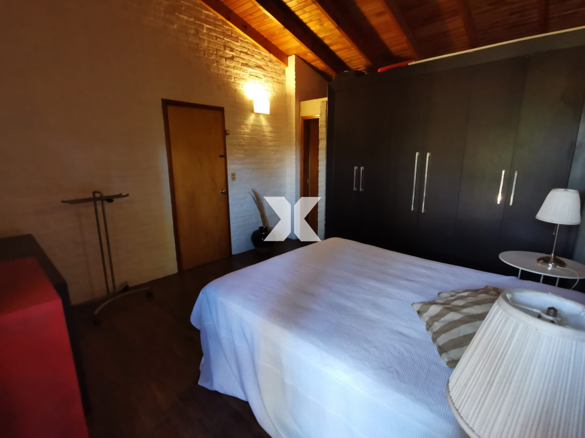Casa ID.521 - Casa en Jardines de Córdoba