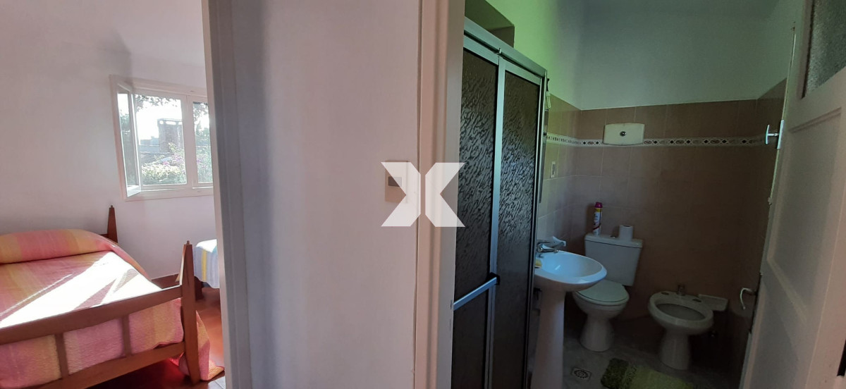 Casa ID.372 - Excelente casa a una cuadra de playa mansa 