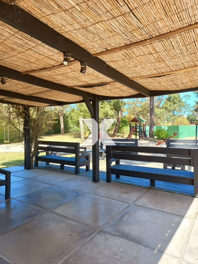 Casa ID.332 - Excelente Casa en barrio privado  - Punta Del Este