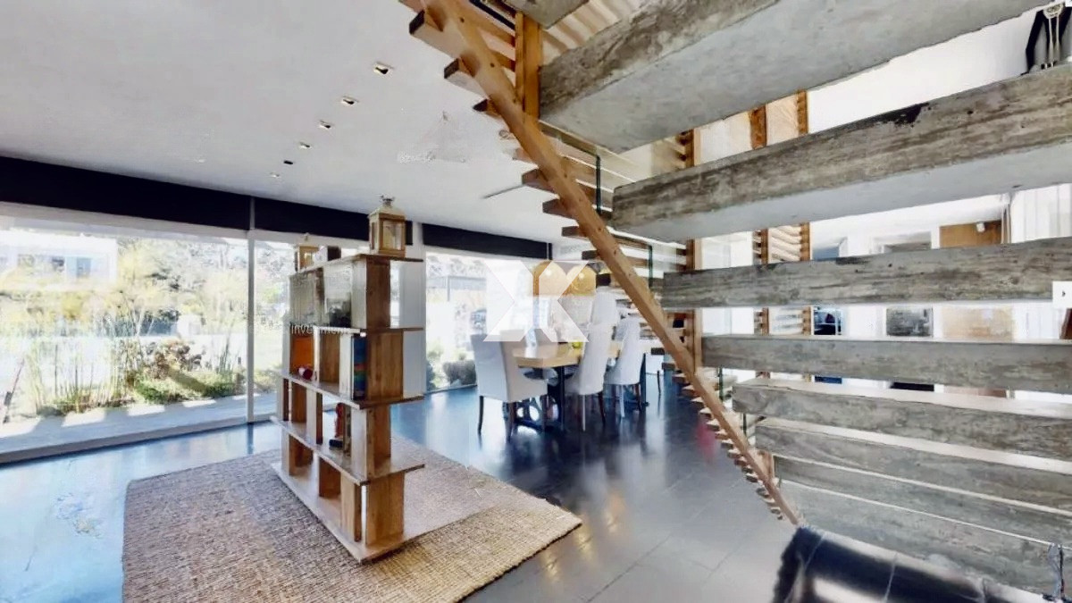 Casa ID.421 - Espectacular Casa en barrio privado !