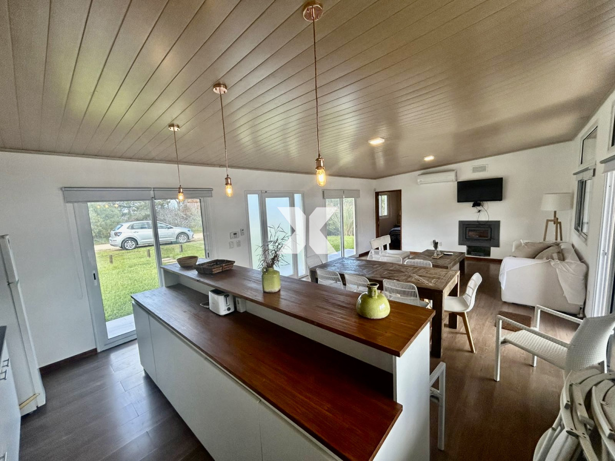 Casa ID.231 - Muy linda casa en José Ignacio en alquiler de temporada y venta.