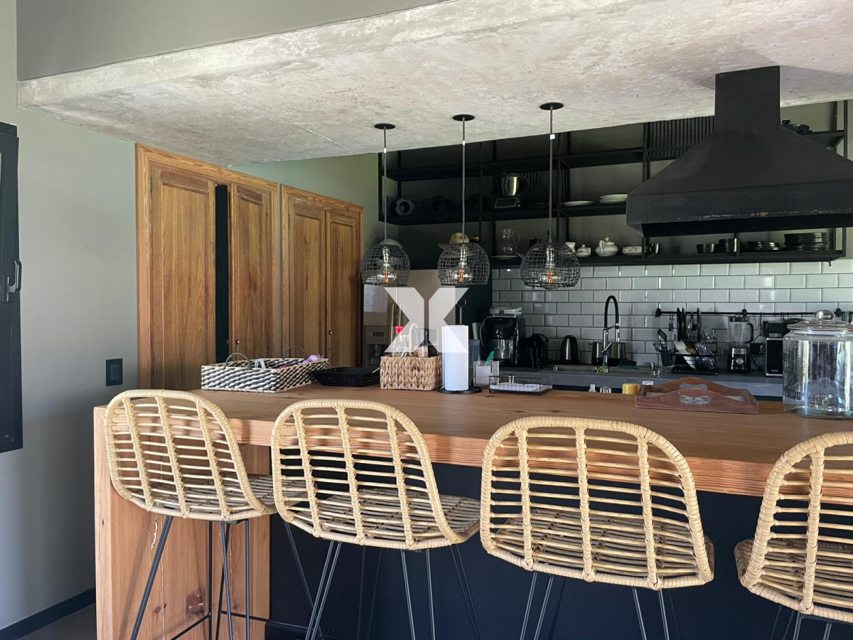 Casa ID.550 - Hermosa casa en alquiler 