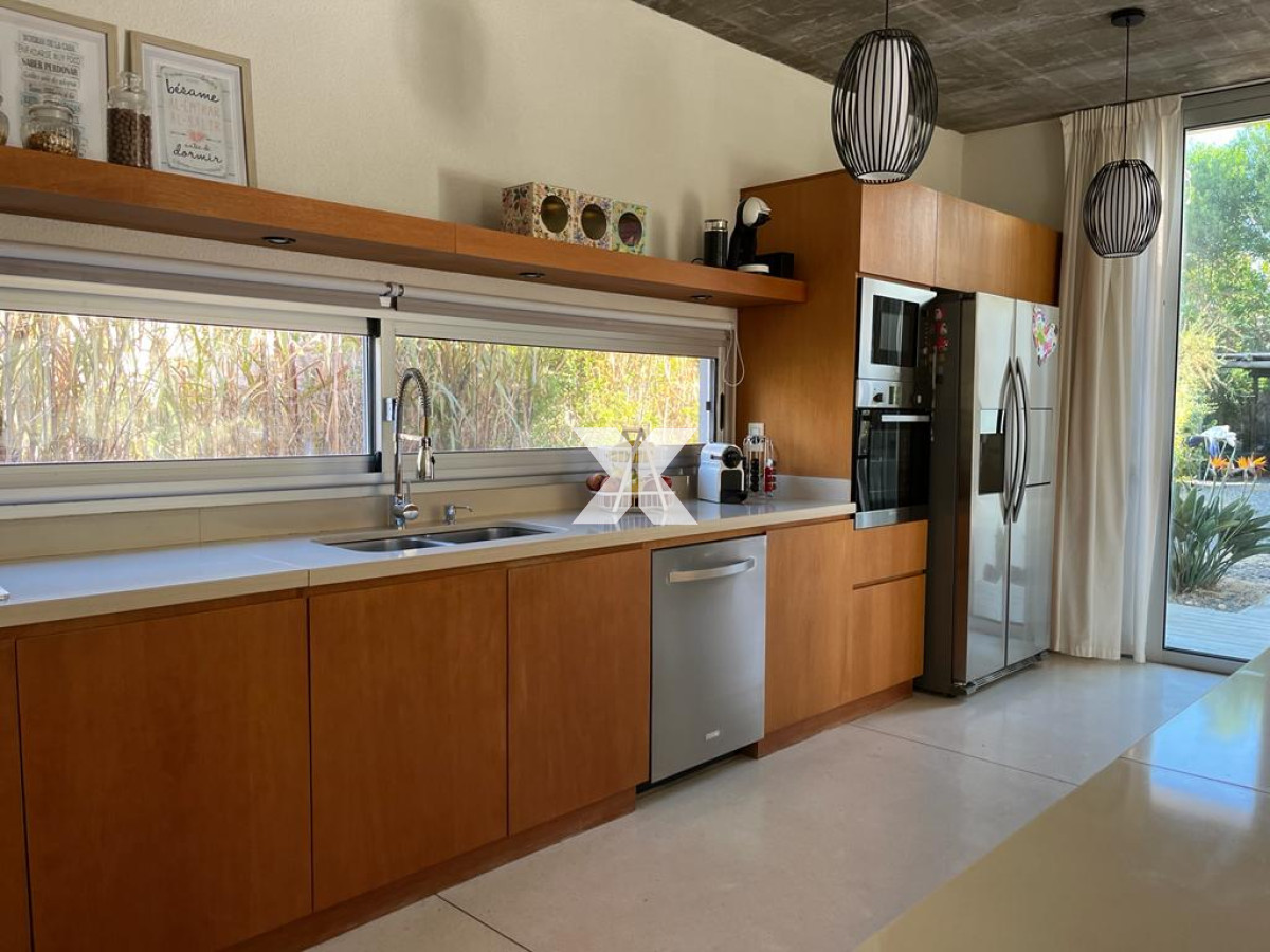 Casa ID.314 - Excelente casa en la mejor zona de Punta del Este. 