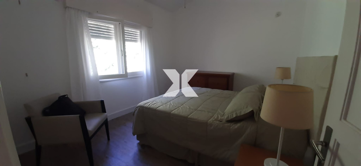 Casa ID.372 - Excelente casa a una cuadra de playa mansa 