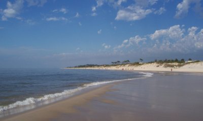 Se vende o permuta cabaña en Parque del Plata.