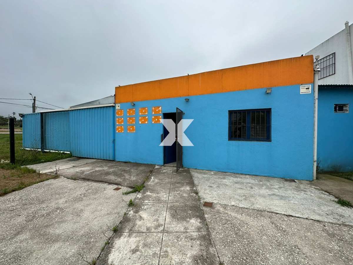Local Comercial ID.411 - Local en Barrio Hipódromo frente a la ruta 39 