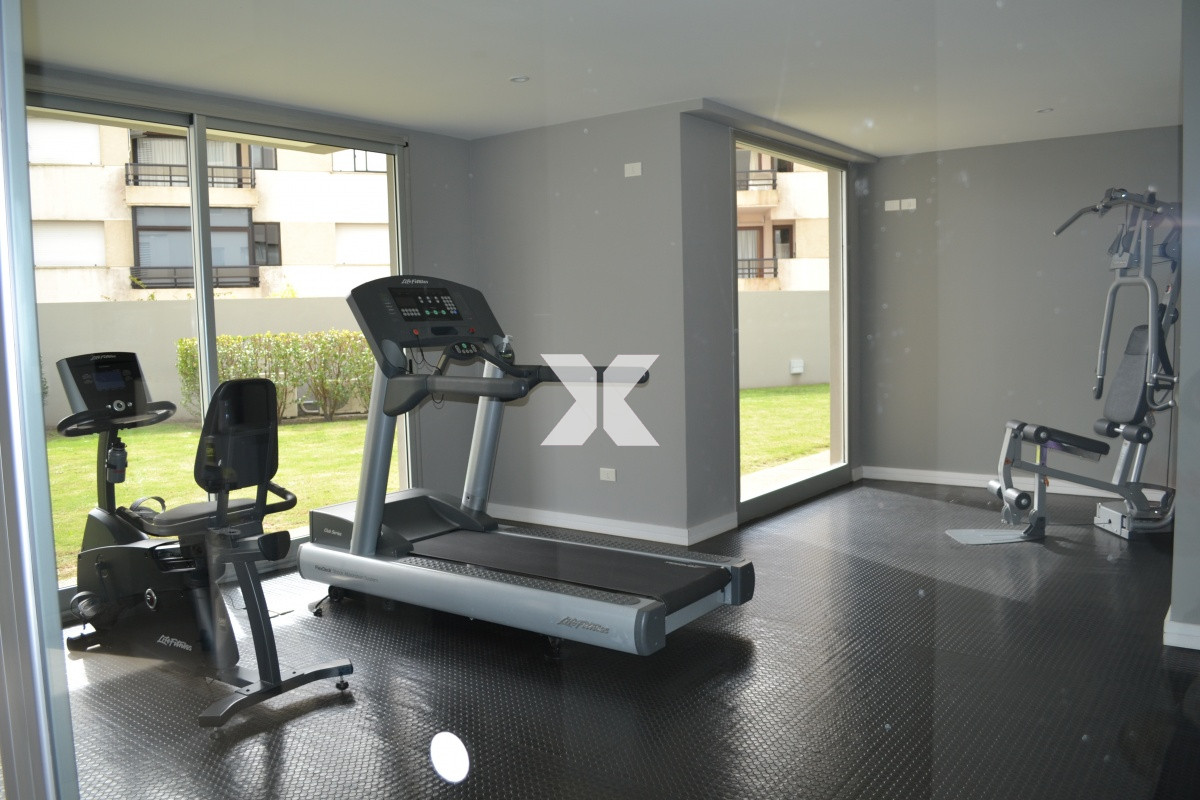 Apartamento ID.206 - Excelente Semipiso con vista al mar. Imperdible