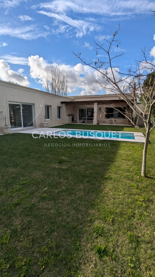 Casa ID.853 - Casa en barrio privado en alquiler de temporada