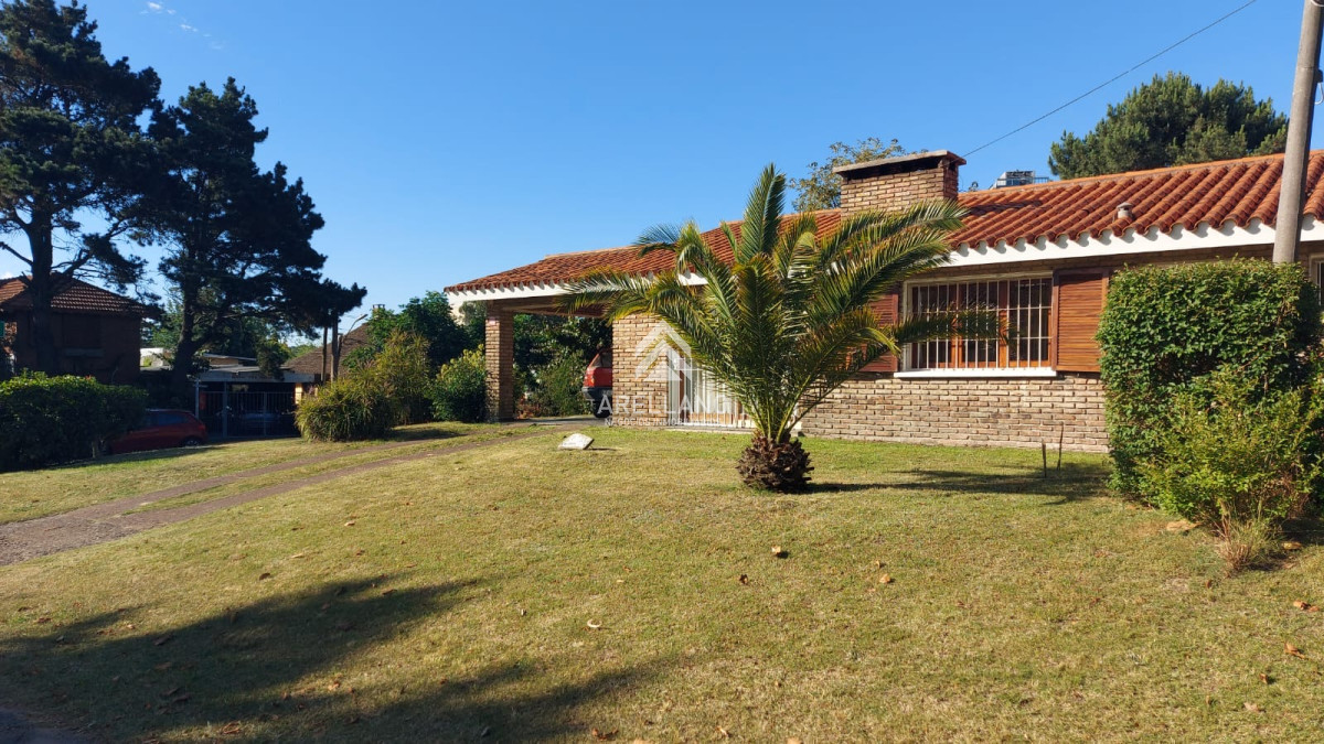Casa ID.5925 - Construcción tradicional en venta 2 dormitorios