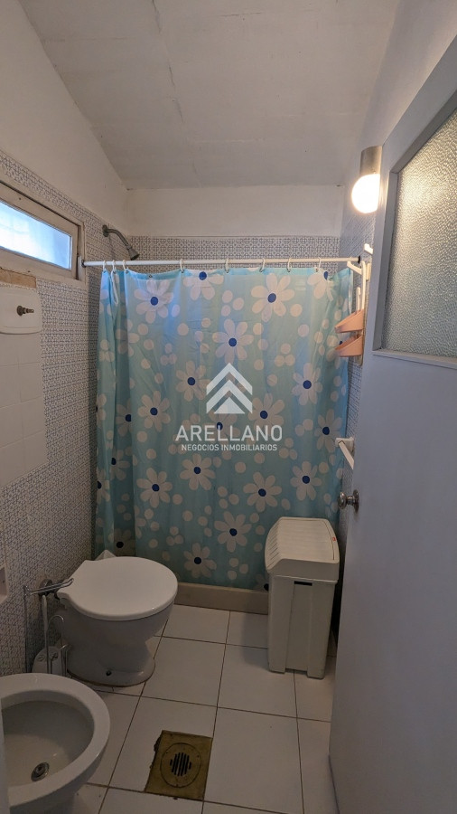 Casa ID.5898 - Venta de casa 4 dormitorios en zona Paradas, proxima al mar. 