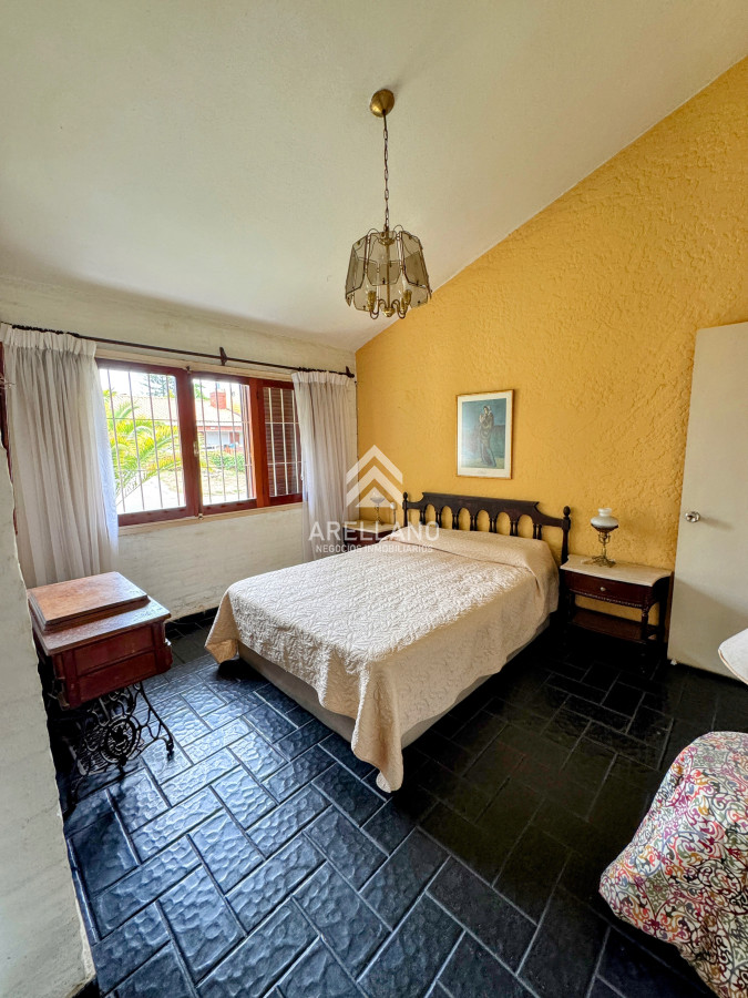 Casa ID.5925 - Construcción tradicional en venta 2 dormitorios