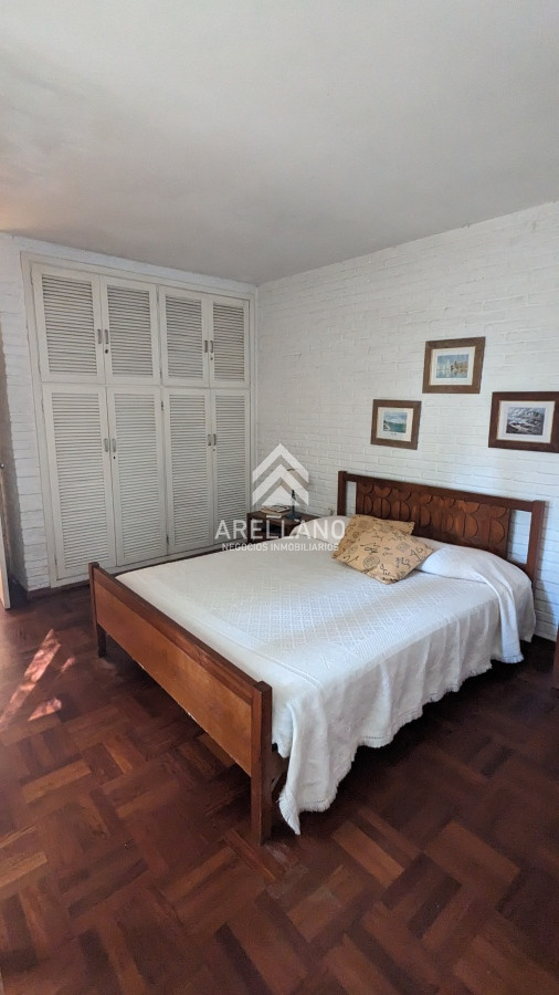 Casa ID.5898 - Venta de casa 4 dormitorios en zona Paradas, proxima al mar. 