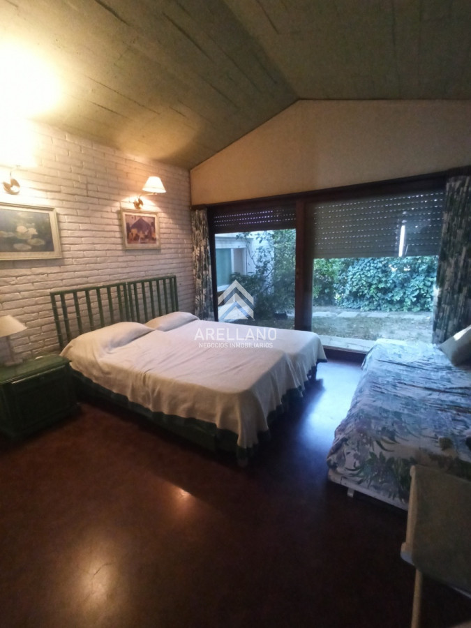 Casa ID.5898 - Venta de casa 4 dormitorios en zona Paradas, proxima al mar. 