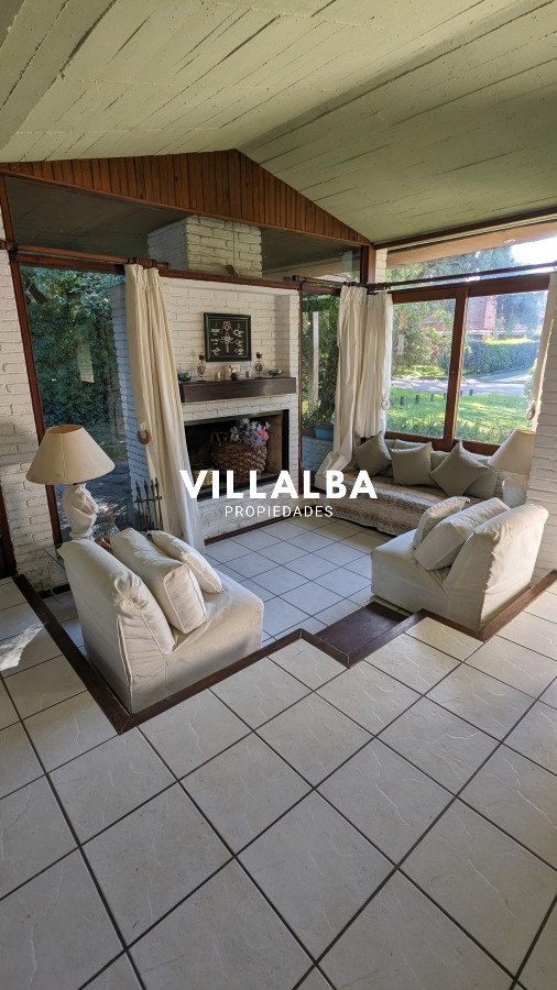 Casa ID.3074 - Venta de casa 4 dormitorios en zona Paradas, proxima al mar. 