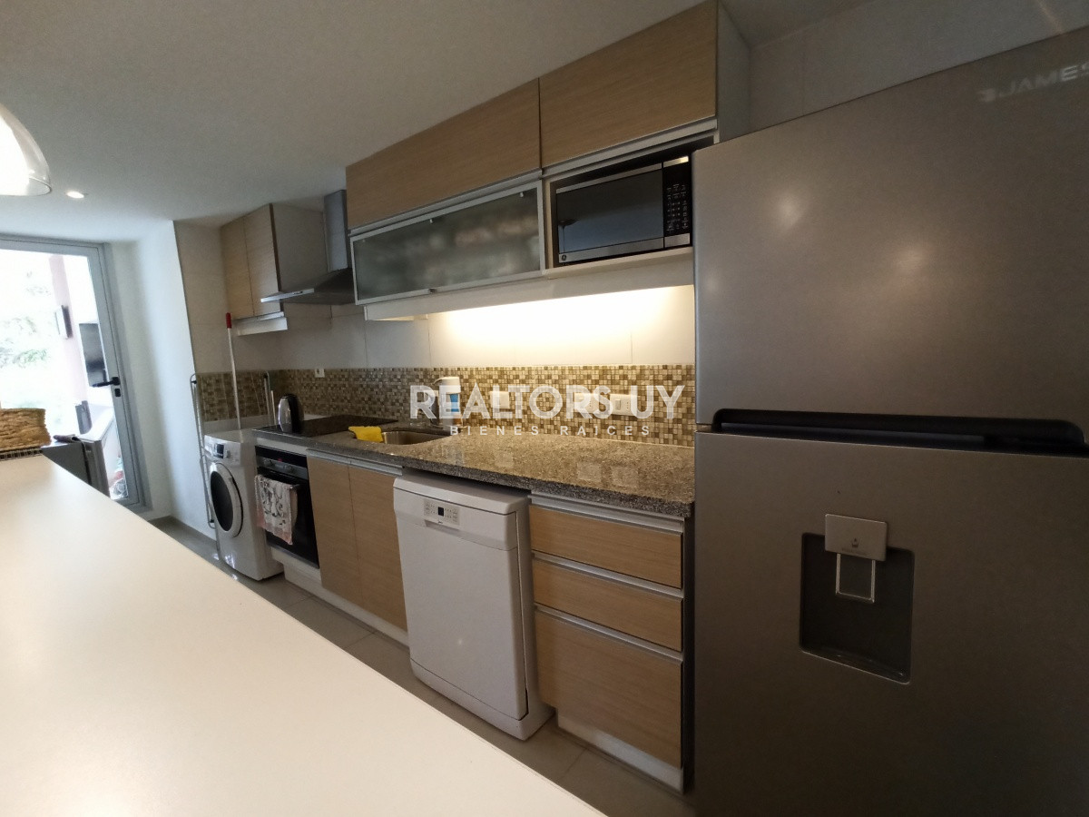 Apartamento ID.477 - Moderno apartamento, parrillero propio.