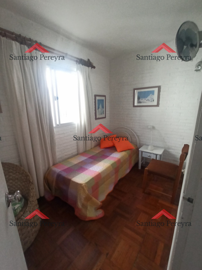 Casa ID.15578 - Venta de casa 4 dormitorios en zona Paradas, proxima al mar. 