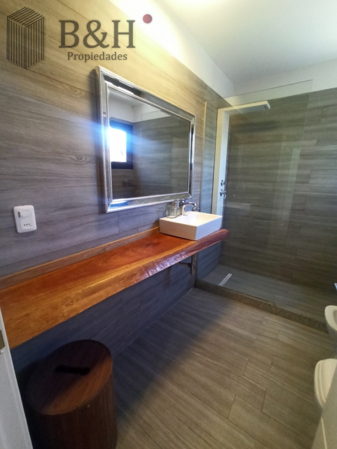 Casa ID.5971 - Casa con piscina en barrio privado Punta del Este