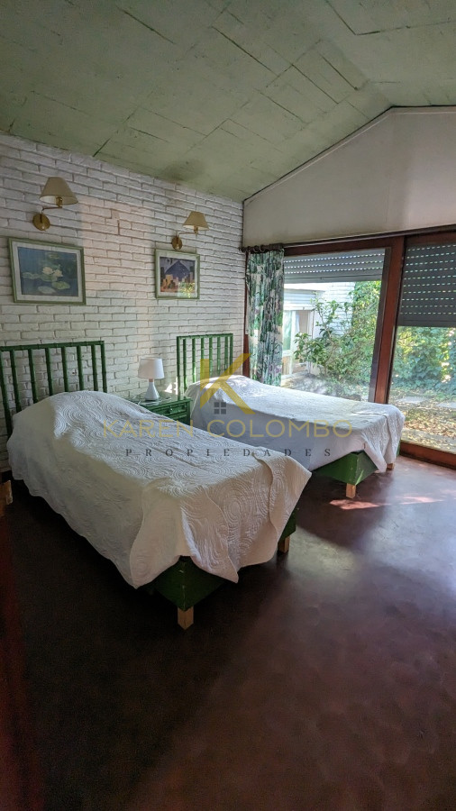 Casa ID.21095127 - Venta de casa 4 dormitorios en zona Paradas, proxima al mar. 