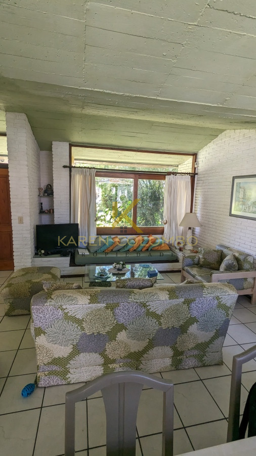 Casa ID.21095127 - Venta de casa 4 dormitorios en zona Paradas, proxima al mar. 