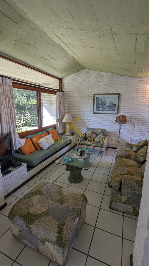 Casa ID.21095127 - Venta de casa 4 dormitorios en zona Paradas, proxima al mar. 